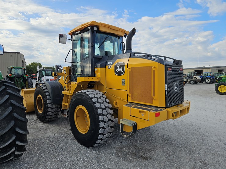 deere-524p-image-14