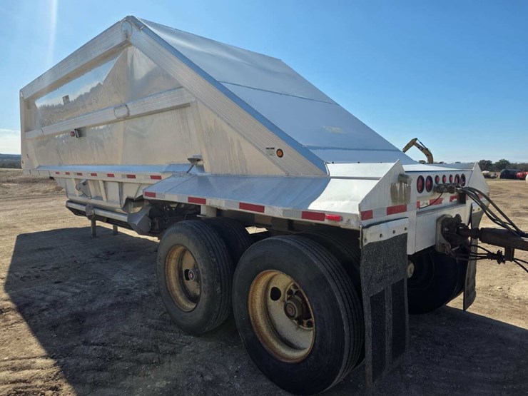 2003-travis-]-image-10