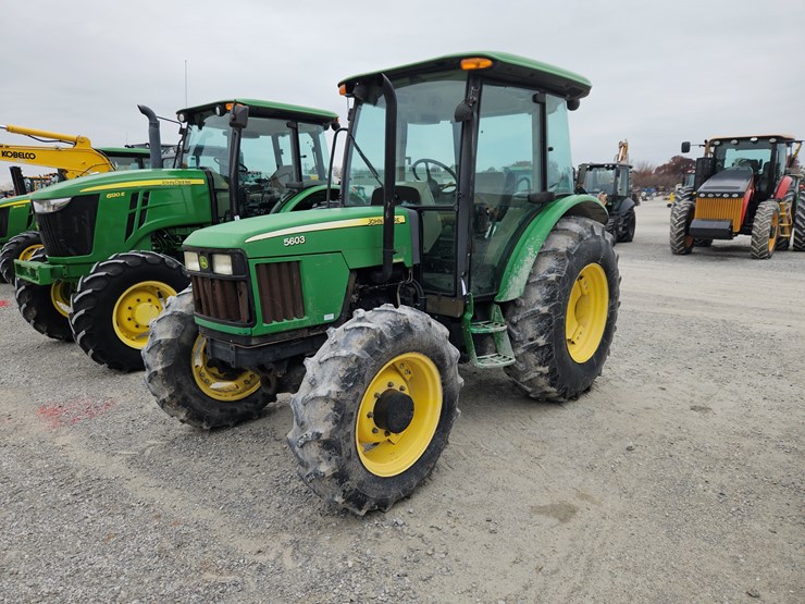 john-deere-5603-image-1