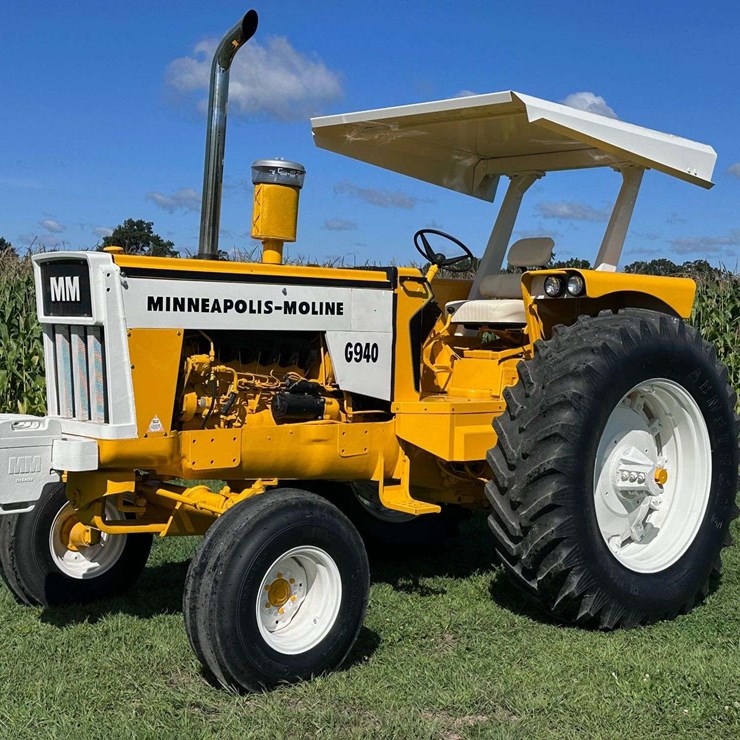 MINNEAPOLIS MOLINE G940
