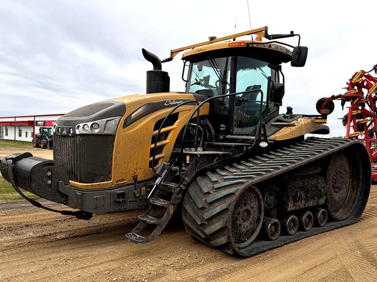 2016-challenger-mt875e-image-1