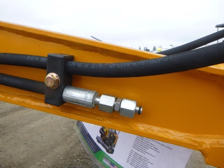 2025-vicsec-vc15-hydraulic-excavator-image-13