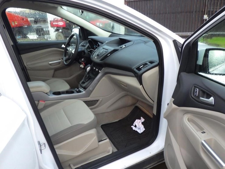 2014-ford-escape-image-6