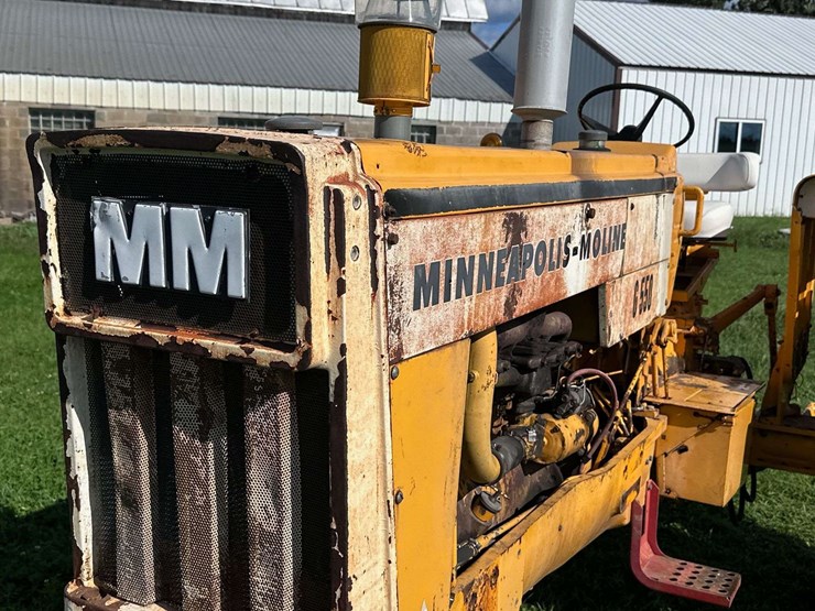 minneapolis-moline-g550-image-11