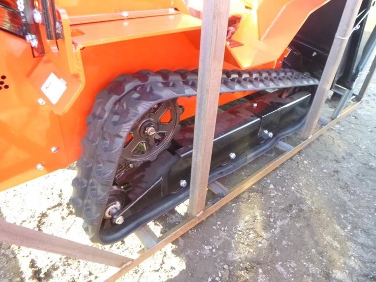 2025-agt-sda-140t-skid-steer-track-loader-image-19