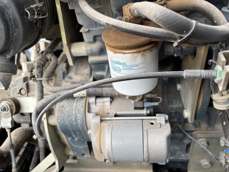 2015-dynapac-cc1200-image-29