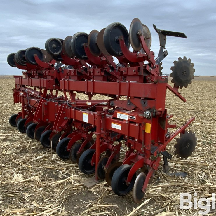 Krause 4712DF3 12R30 Cultivator