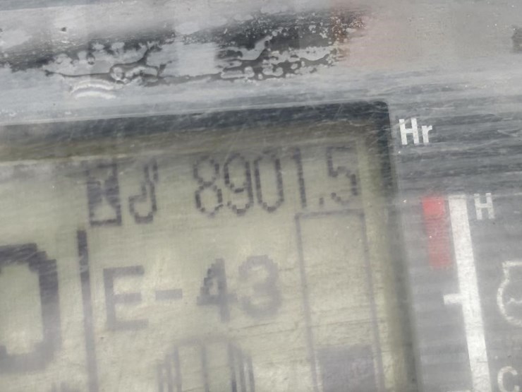 2021-caterpillar-gp30n-image-40