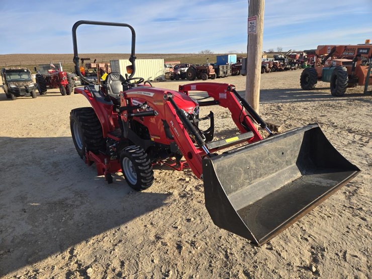 2021-massey-ferguson-1840m-image-19