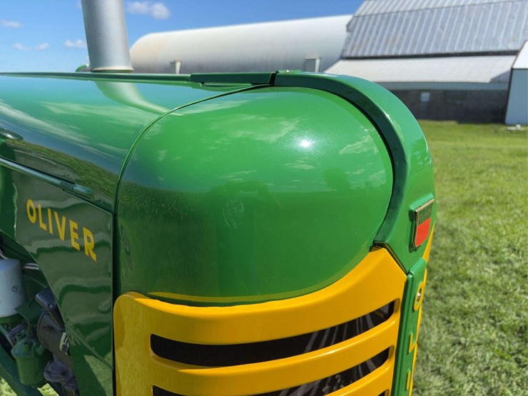 oliver-super-88-image-12