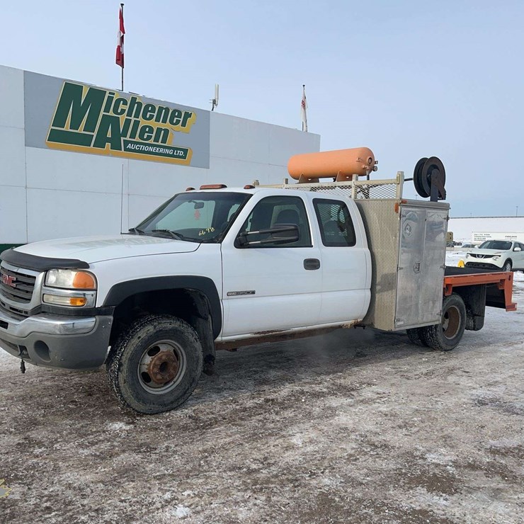 2005 GMC SIERRA 3500