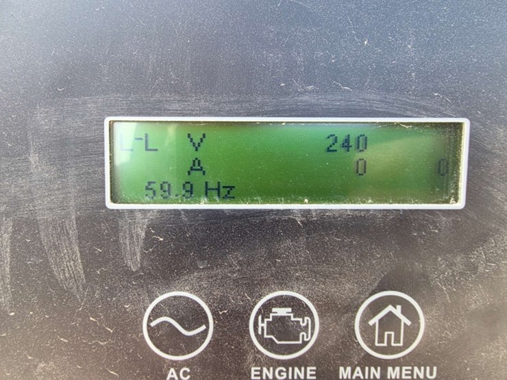 2019-caterpillar-xq60-image-14