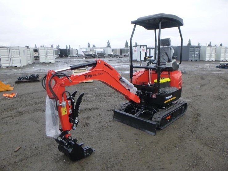 2025-tpm-18k-hydraulic-excavator-image-1