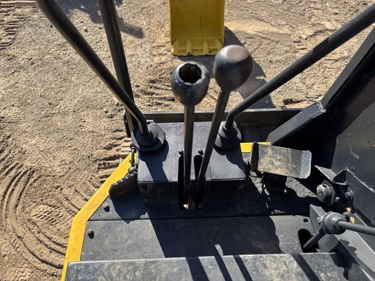 mitsubishi-mxr35-image-26