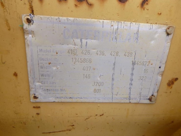 caterpillar-16-image-7