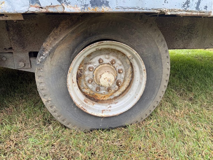 20’-tandem-axle-steel-trailer-image-10