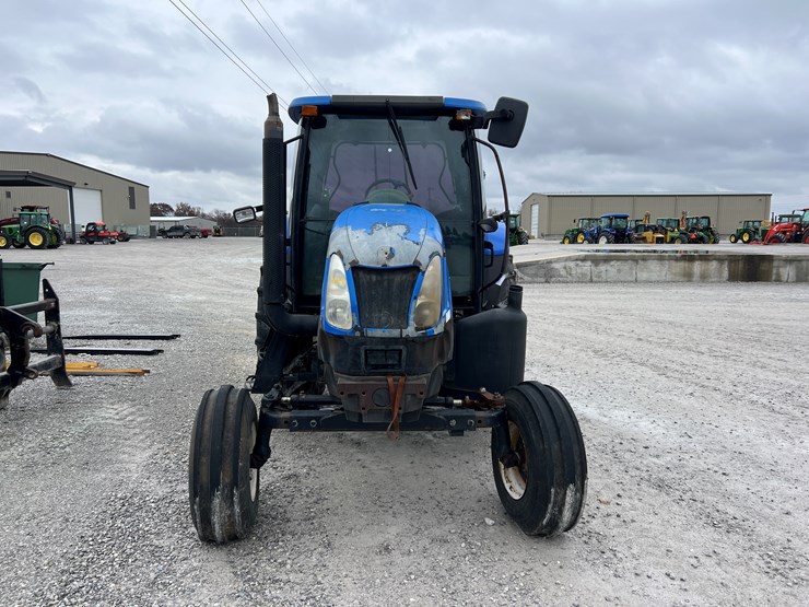 new-holland-ts115a-image-2