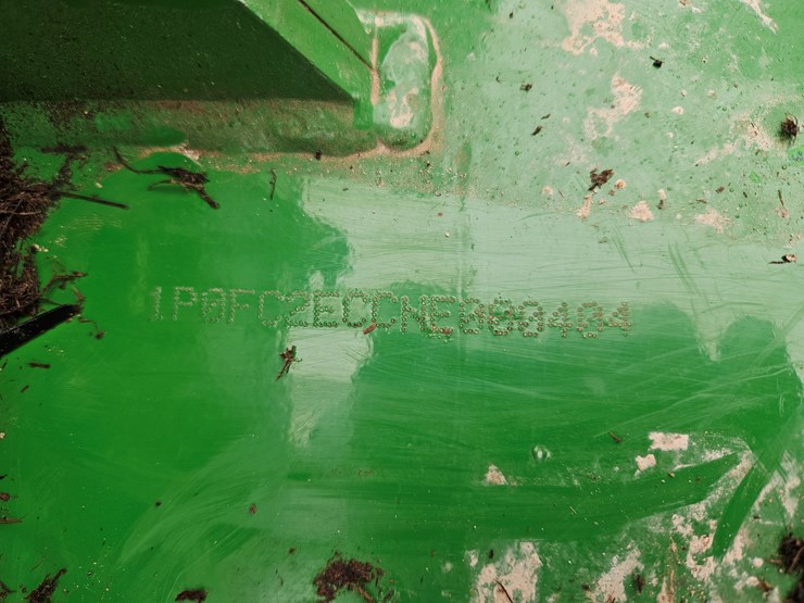 2022-john-deere-fc12e-image-8