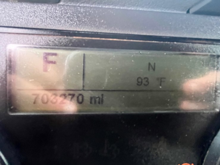 2015-freightliner-cascadia-daycab-image-21