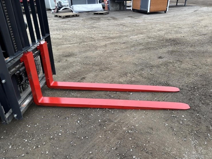 2021-caterpillar-gp30n-image-10