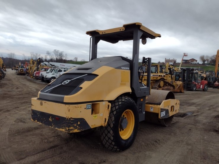 volvo-sd75b-image-28