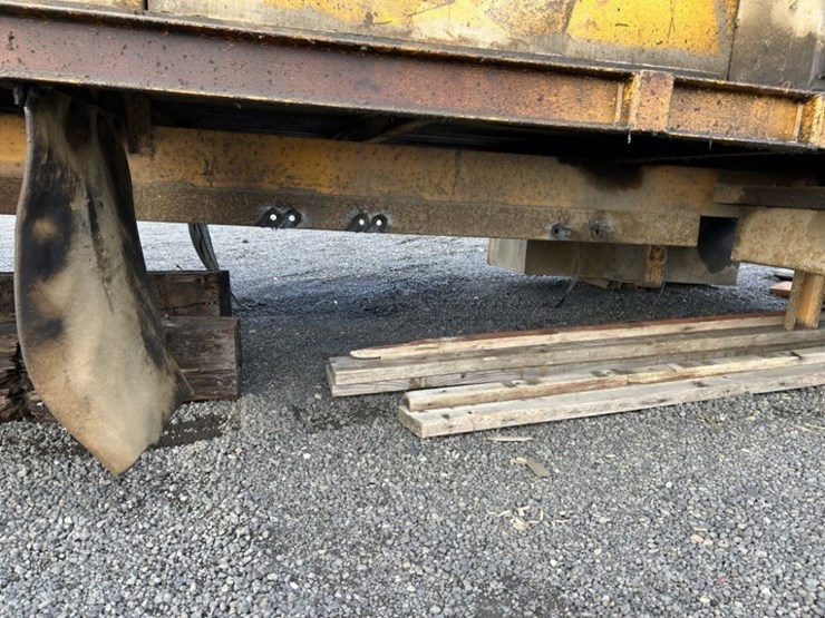 maxey-16'-x-image-19