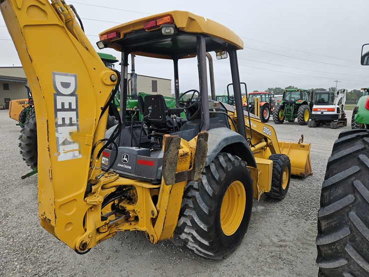 2004-deere-310g-image-22