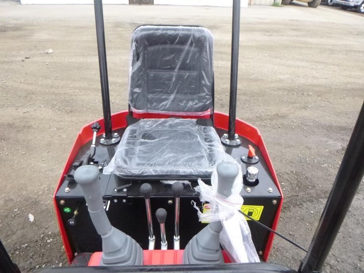 2025-vicsec-vc13-hydraulic-excavator-image-19