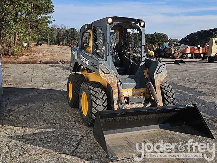 2012-deere-328d-image-4