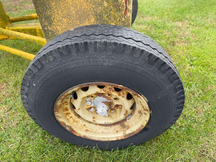 6-spool-tile-trailer-image-6