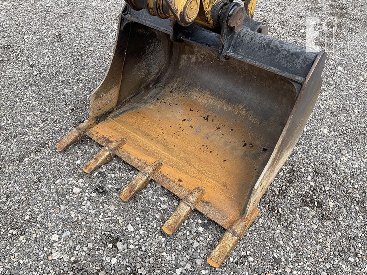 2019-caterpillar-305e2-cr-image-9