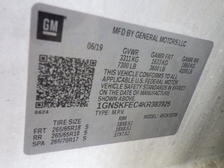 2019-chevrolet-tahoe-image-16