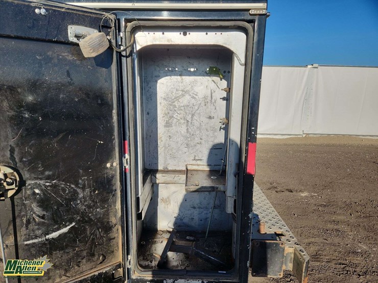 2014-ram-5500-slt-image-30