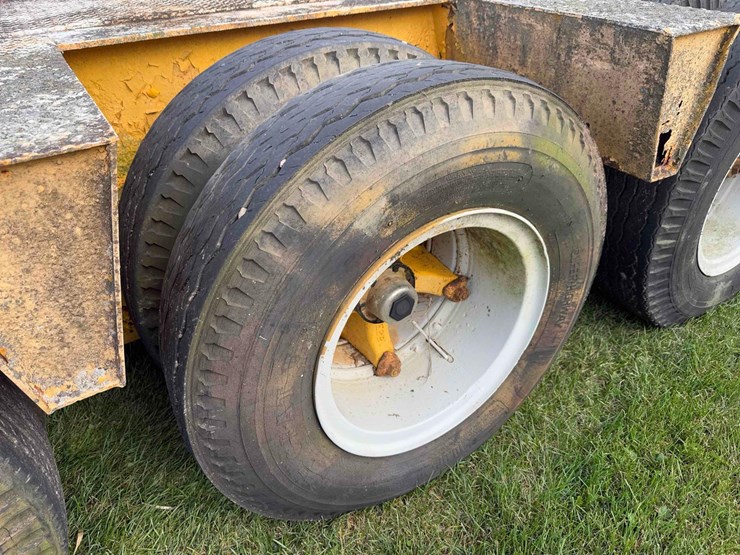 tri-axle-detach-trailer-image-26