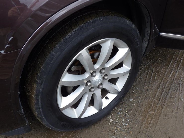 2015-buick-enclave-image-13