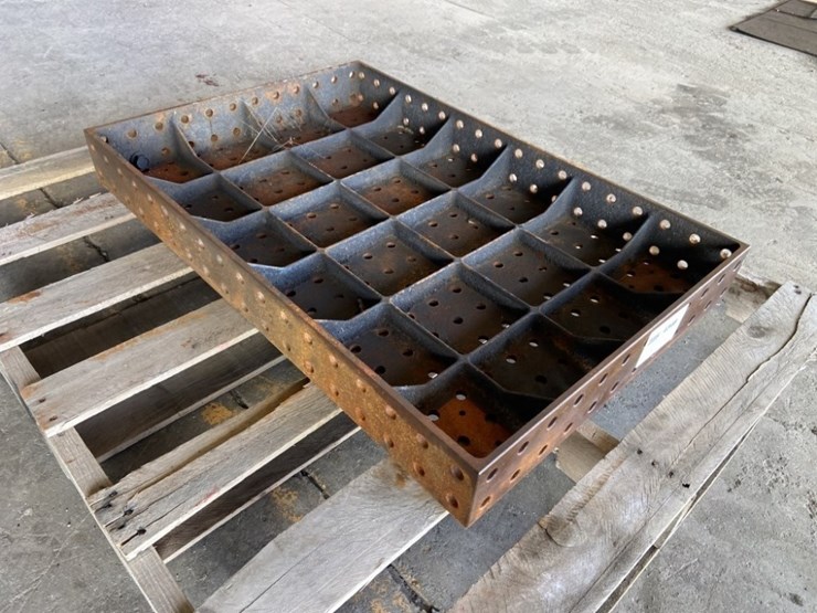 langmuir-systems-3'-x-2'-welding-table-image-5