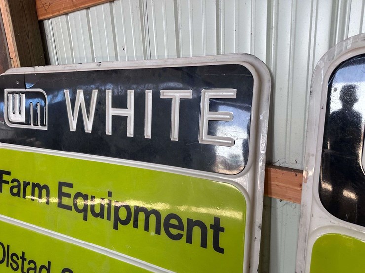 (2)-white-farm-equipment-plastic-bubble-panels-image-14