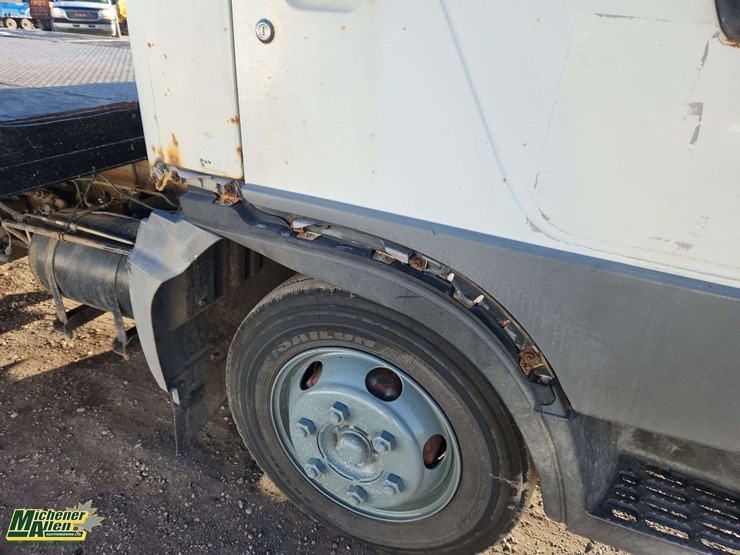 2004-hino-fb1817-image-26