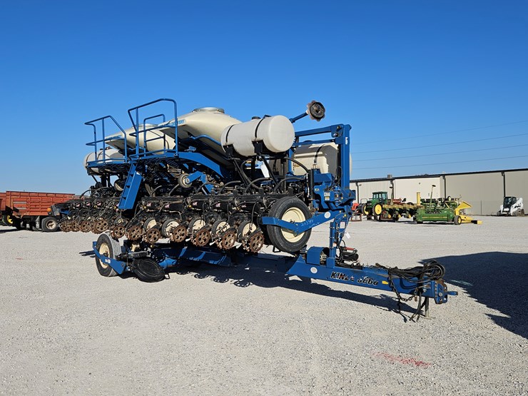 2012-kinze-3660-image-15