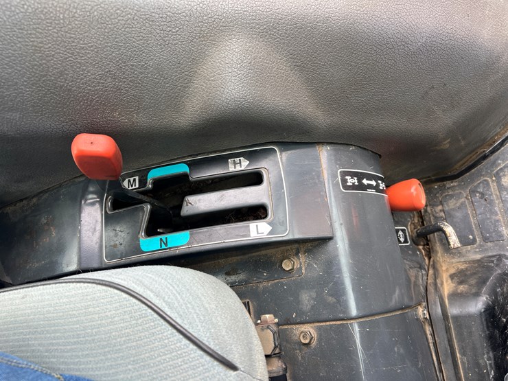 kubota-l4610-image-15