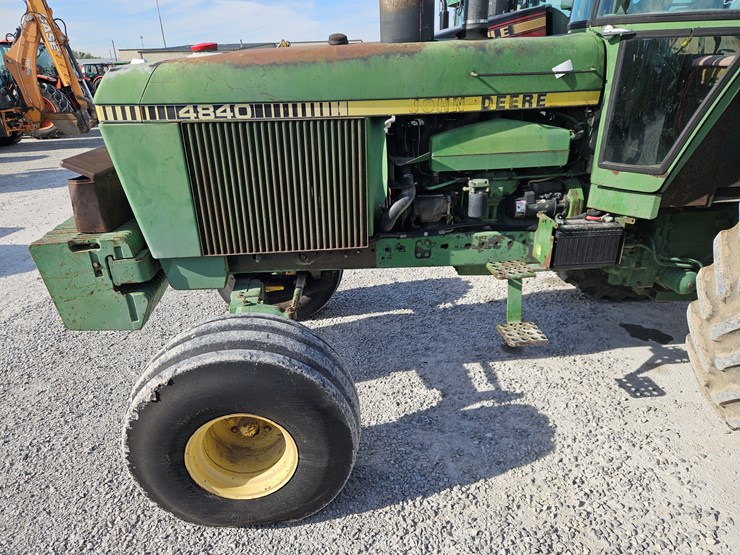 1978-john-deere-4840-image-3