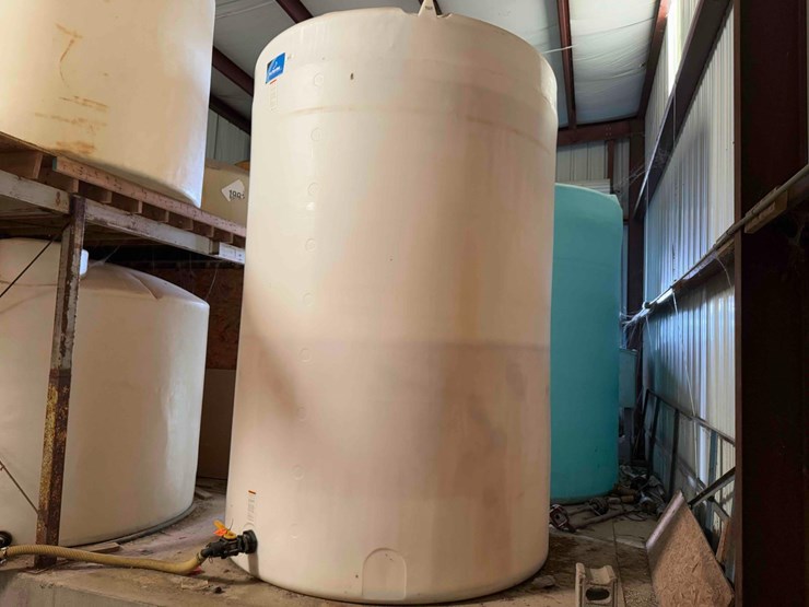 ace-poly-tank-image-1