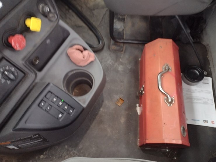 international-16-image-12