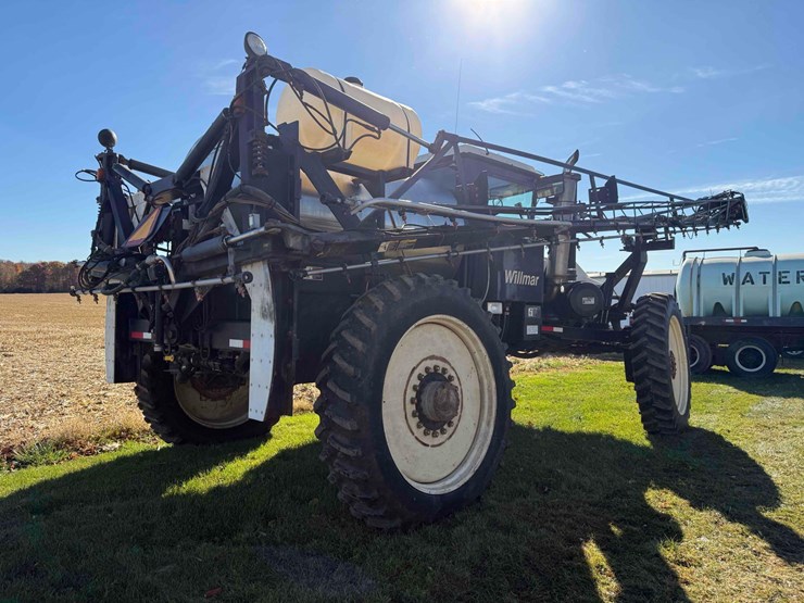 willmar-8400-sprayer-image-7
