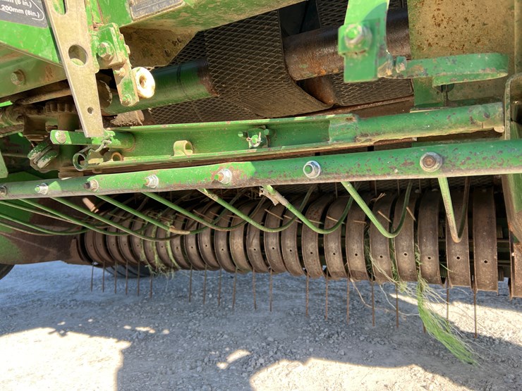 john-deere-566-image-4