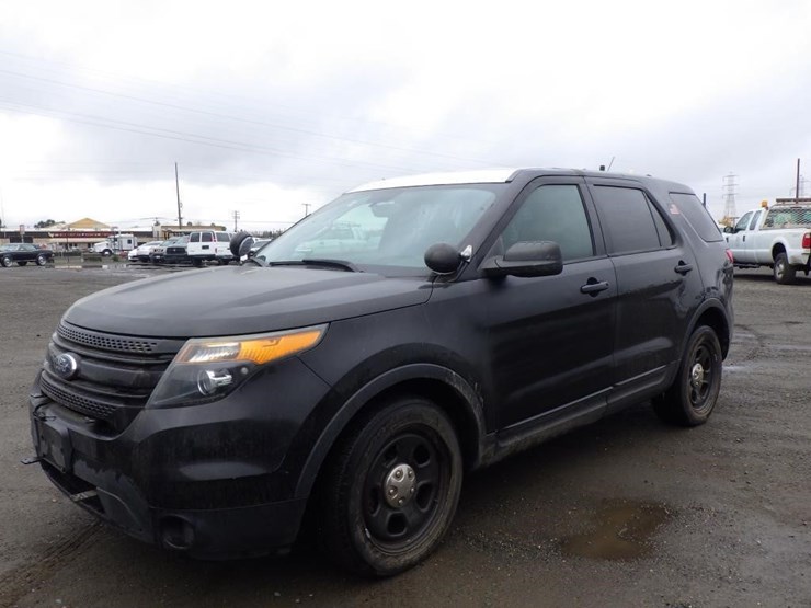 2014-ford-explorer-image-1