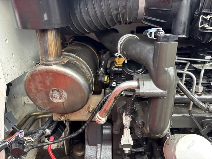 2016-bobcat-s510-image-39