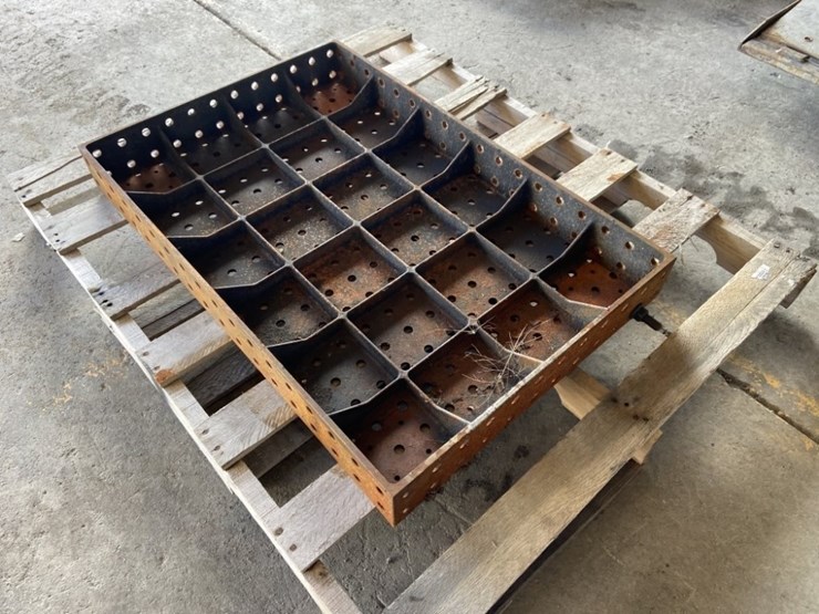 langmuir-systems-3'-x-2'-welding-table-image-1