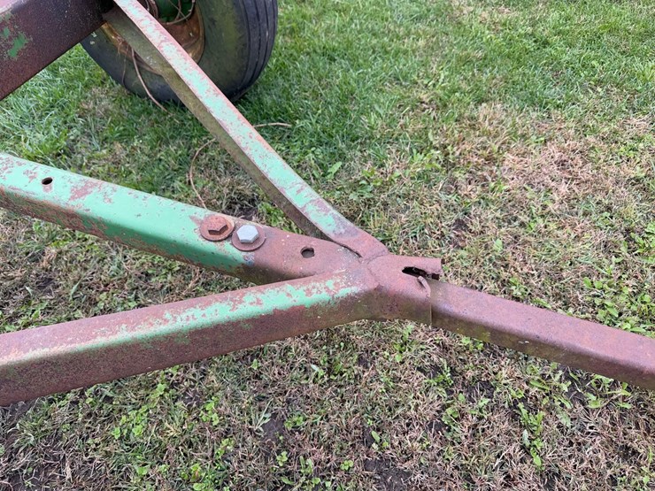 john-deere-1065-image-7