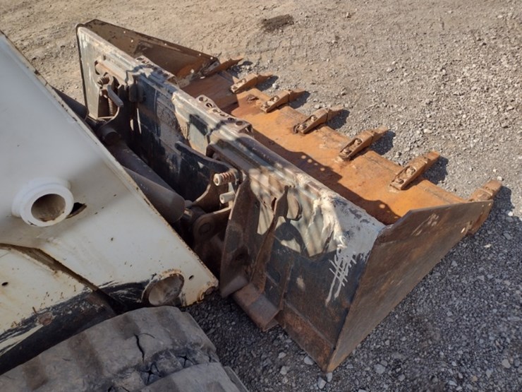 bobcat-t590-image-17